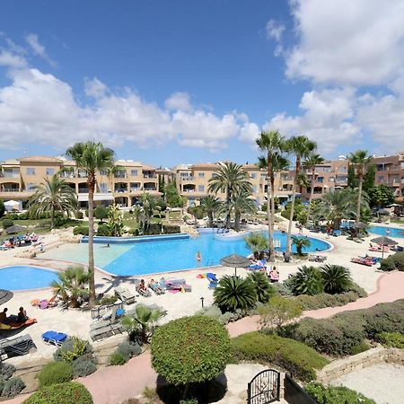 Limnaria Gardens Two Bedroom Apartment With Balcony Paphos Eksteriør billede