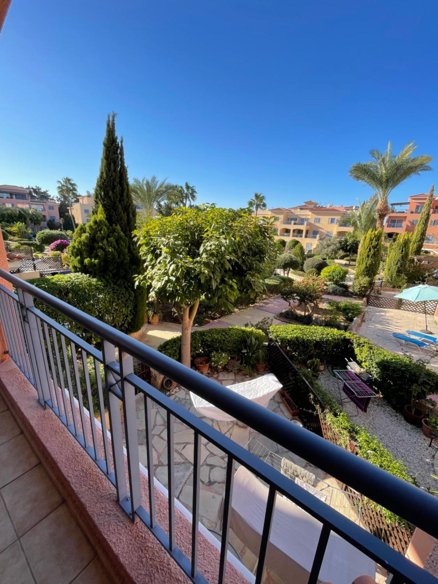 Limnaria Gardens Two Bedroom Apartment With Balcony Paphos Eksteriør billede